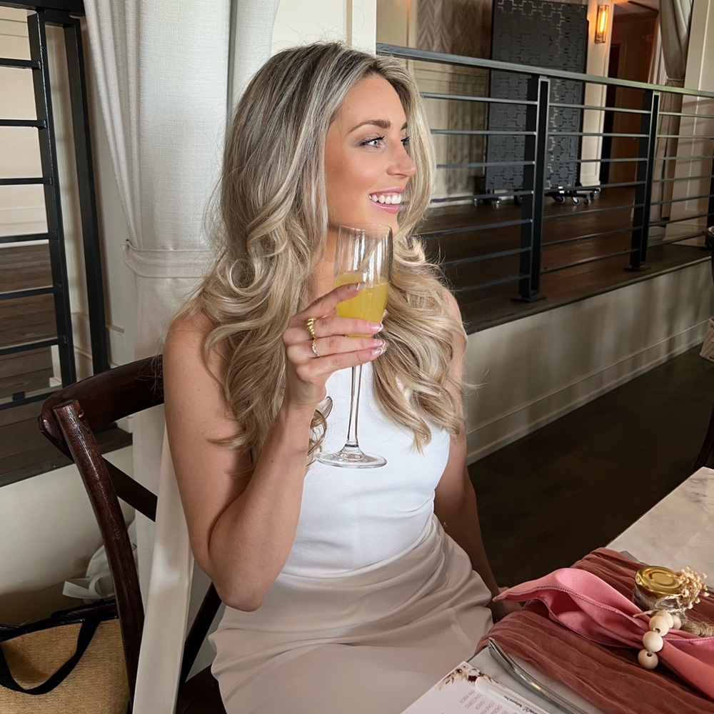 Meet your Posher, Danielle